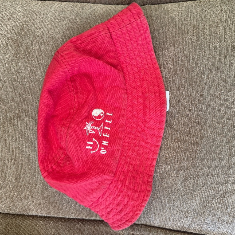 O'Neill Red Bucket Hat